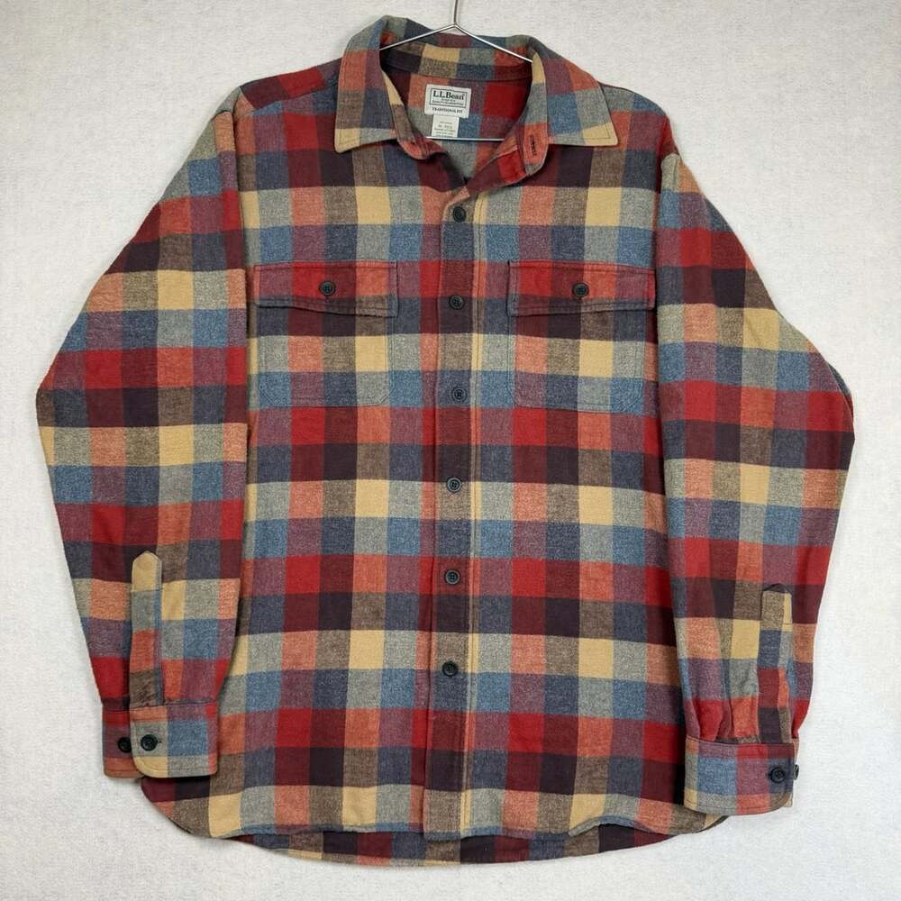 LL Bean Shirt Mens M Traditional Fit Flannel Shirt Granola Plaid Chamois Long